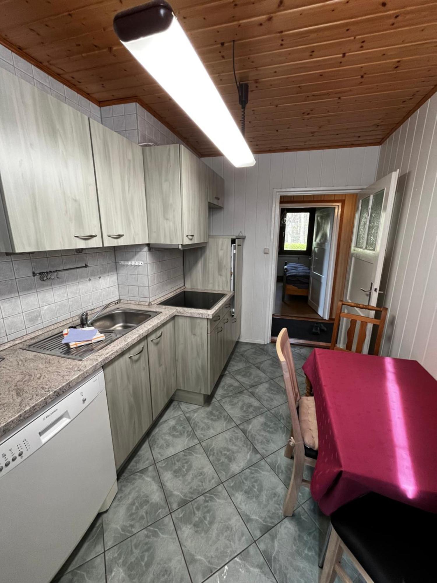 Strand Und Waldhaus In Ueckeritz Uriges Ambiente Trifft Meer Luaran gambar